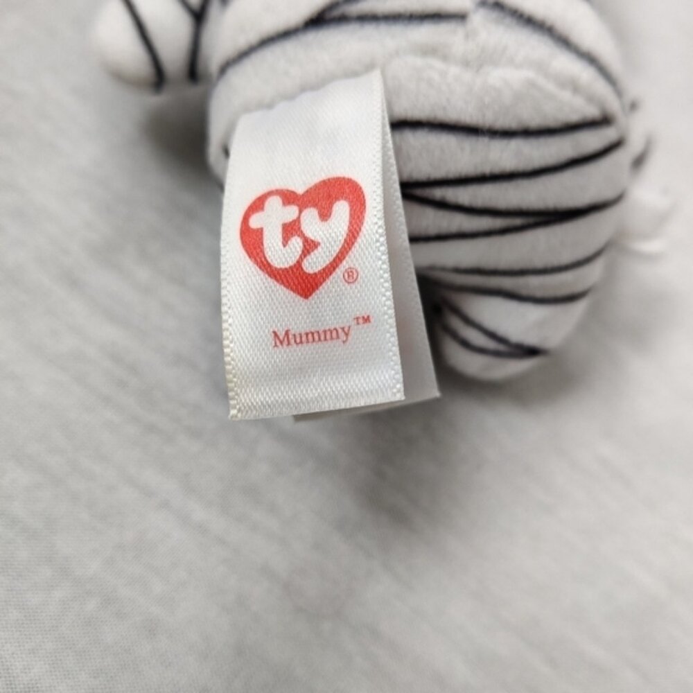 TY Beanie Boo “Mummy” the Mummy - Picture 4 of 4